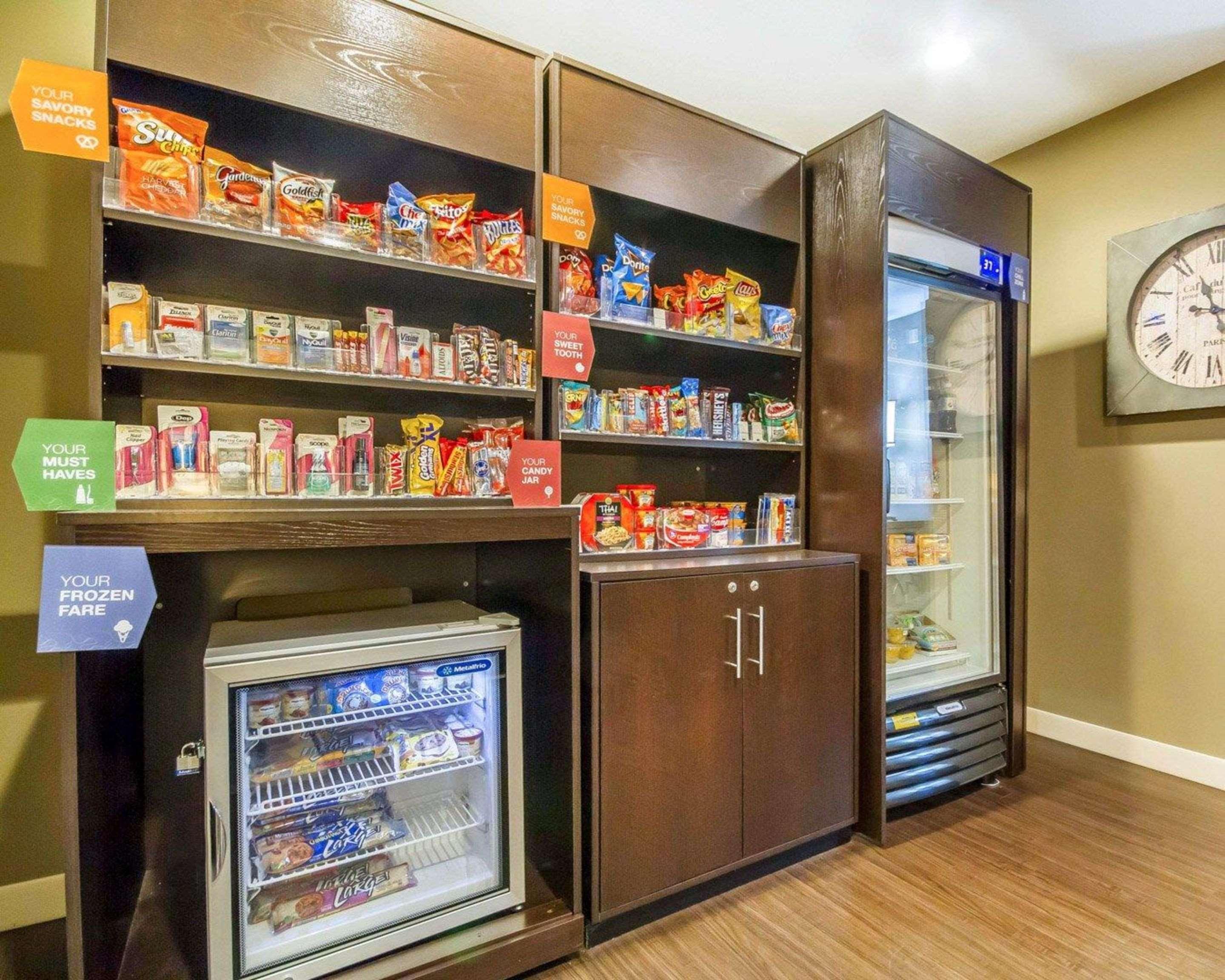 Comfort Suites Ramsey Bagian luar foto
