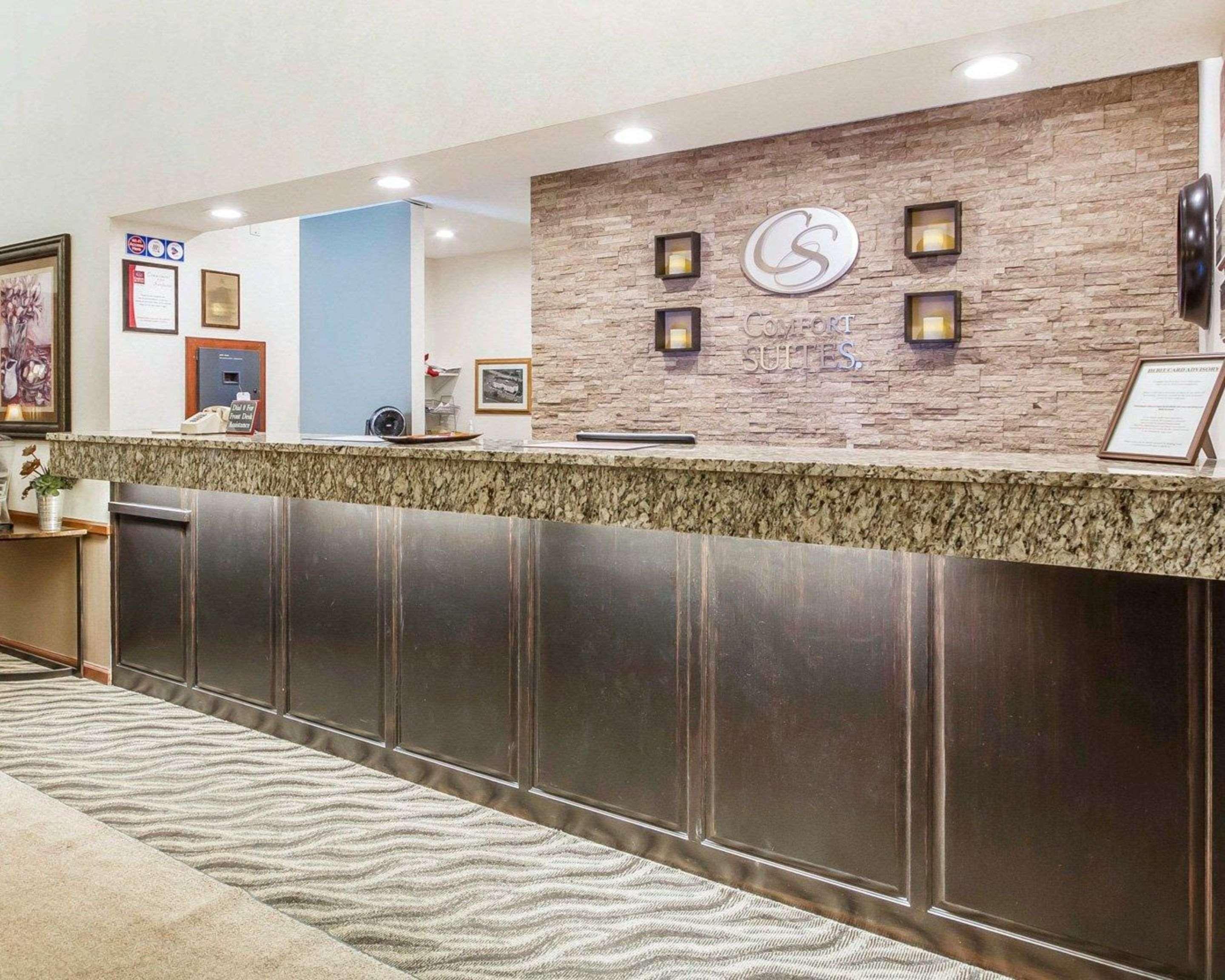 Comfort Suites Ramsey Bagian luar foto
